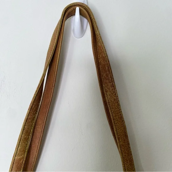 Anuschka Hand Painted Distressed Leather Handbag - Picture 6 of 16